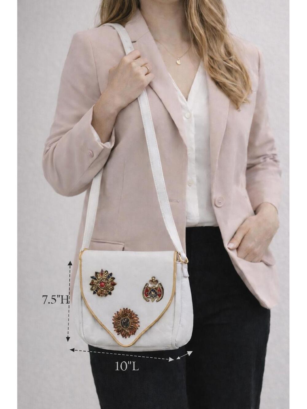 Vintage White Leather Susan Gail Embellished Shoulder Bag